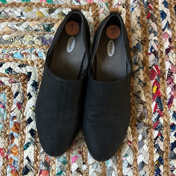 Dr. Scholl’s slip on shoes - Picture 3 of 6